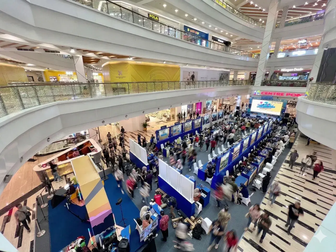 Centre Point Medan interior