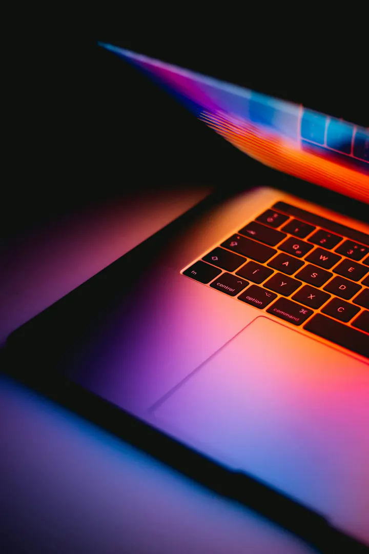 Gadgets & Tech
